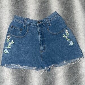 The Beverly hills Embroidered Denim Shorts with Floral Design 100% cotton